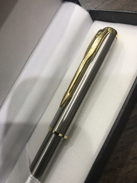 Pen parker sonet new FREE LASER NAMA/ pen nama/ pen grafir / pen laser/ pen custom/ SOUVENIR/ pulpen