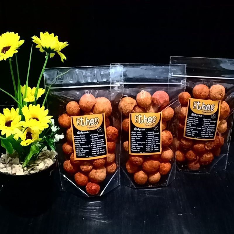 

KERIPIK TAHU BULAT