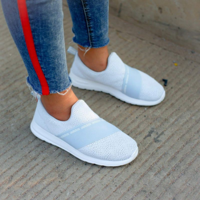Sepatu Wanita Adidas Runing Cf Slipon Refind