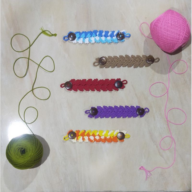 Konektor masker rajut motif I (sayap)