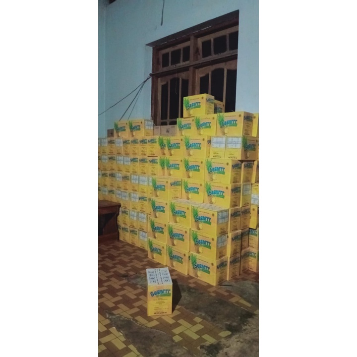 

Minuman Sari Nanas Asli | Gula Asli | Tanpa Pengawet | Siap Kirim | Minuman Khas Blitar