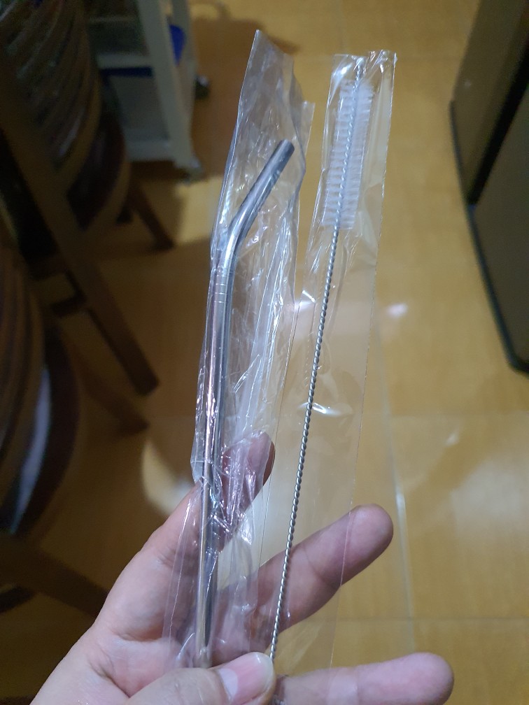 Suji Bent Stainless Steel Straw Set, Straw And Brush