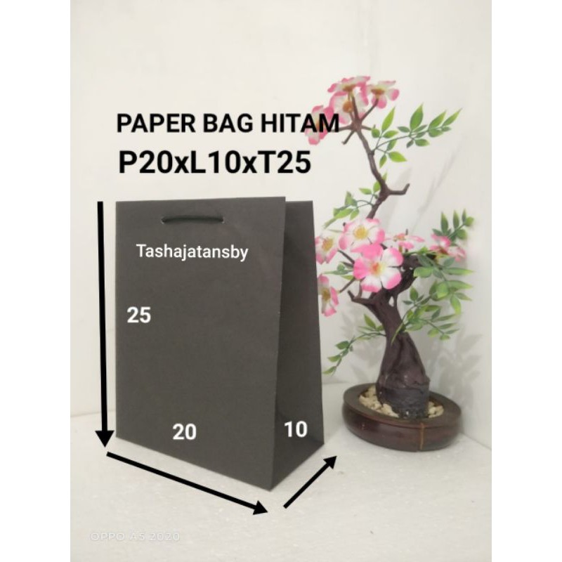 

PAPERBAG HITAM ( 20×10×25)