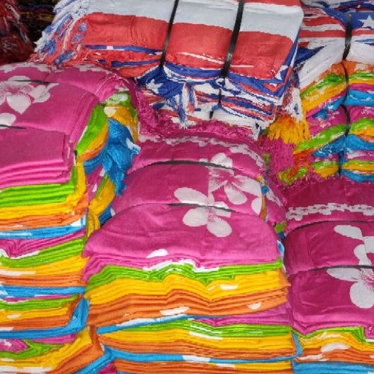 1 Kodi Sarung Pantai Bali Model Terbaru