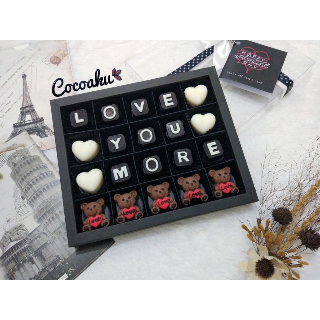 

[READY] Cokelat Valentine / Coklat LOVE YOU / Cokelat box (box mika 20 sekat)