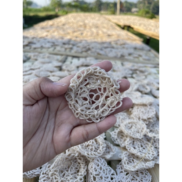 

krupuk bawang kurnia