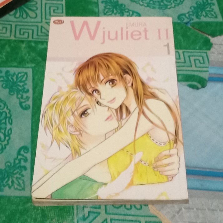 Bursa komik 2nd W Juliet II