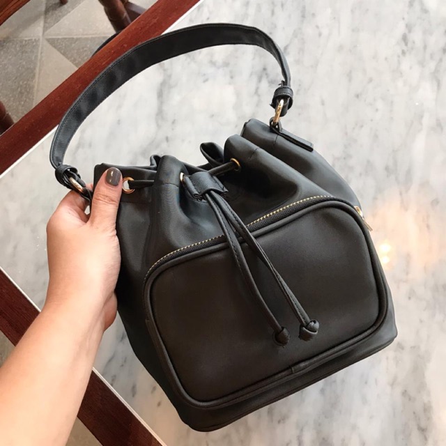 Mini bucket prada // mini bucket sling