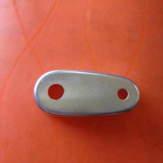 Tutup fork dalam vespa PTS