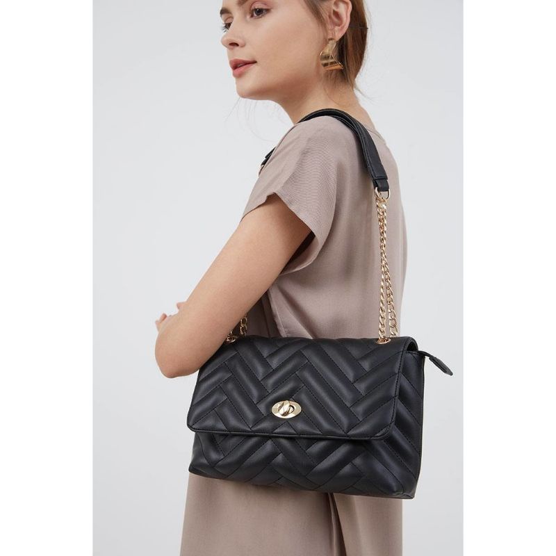 Berrybenka- Tas Wanita Shoulder Bag Warna Black