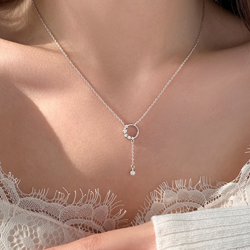 Perhiasan Fashion Wanita Kalung Baja Titanium Perak Rantai Klavikula Liontin Rumbai Zirkon Bunga