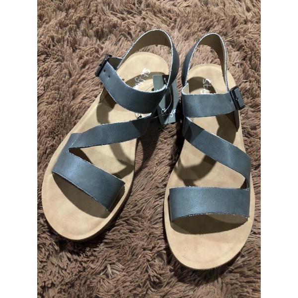 SALE!! SANDAL ST YVES/SANDAL NEVADA/SEPATU ST YVES