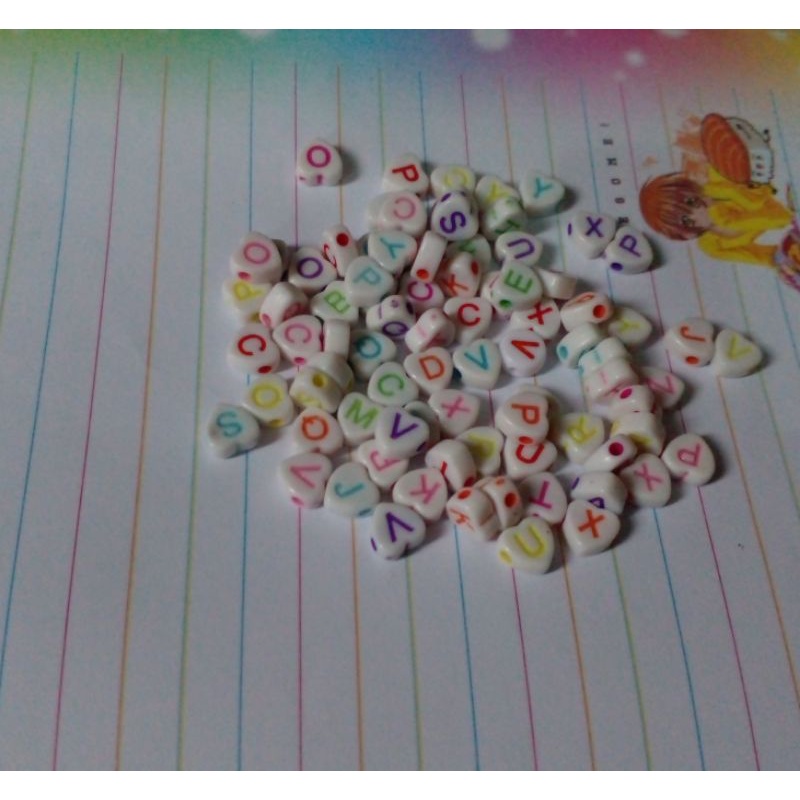 bisa pilih huruf/manik huruf A -O /mote huruf/manik love
