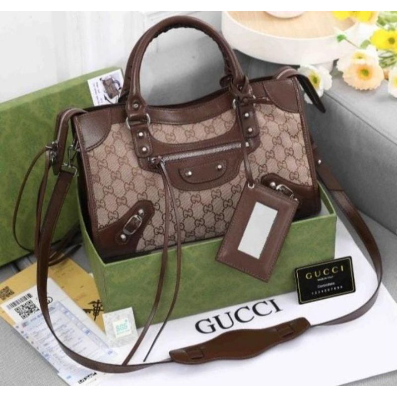 Gucci X Balenciaga The Hacker Project Neo Classic Bag in Beige and Ebony GG Canvas1991