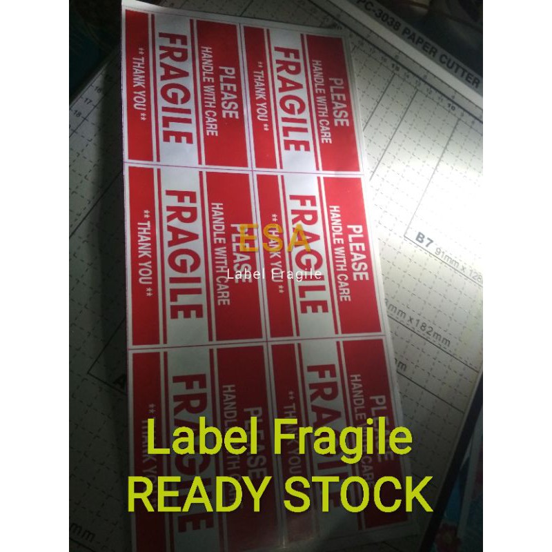 

(MIN 100PCS) STIKER LABEL FRAGILE UKURAN 5X8cm