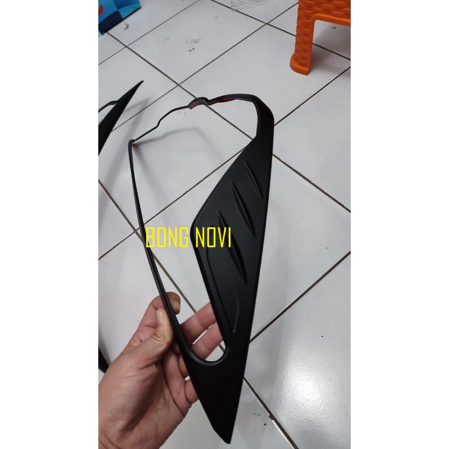 Suzuki XL7 Garnis Depan Hitam Doff JSL Head Lamp Garnish Blacktivo