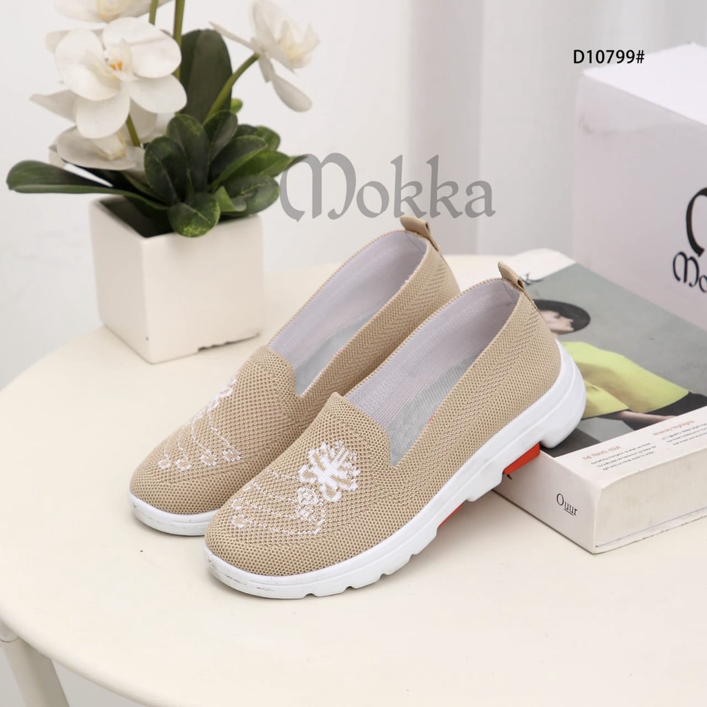 Mokka Ladies Comfort Sneaker Shoes D10799 Sepatu Wanita