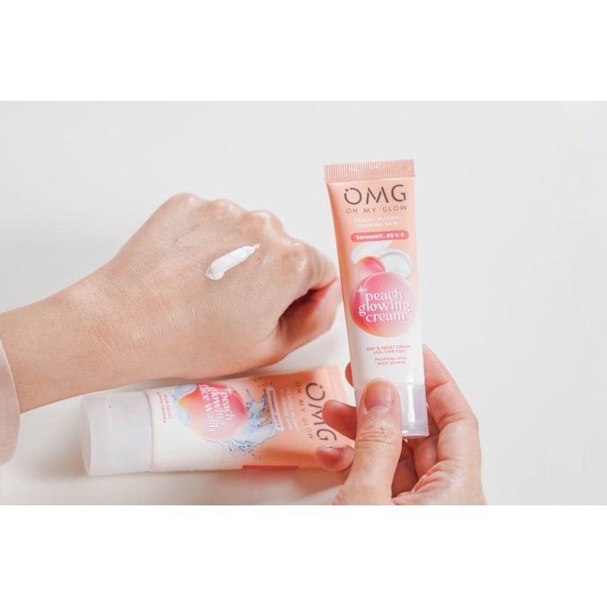 RUMAHCANTIK354 OMG Oh My Glow Peach Glowing Cream with Double Sunscreen Filter Untuk Semua Jenis Kulit 25 gr - Moisturizer Pelembab