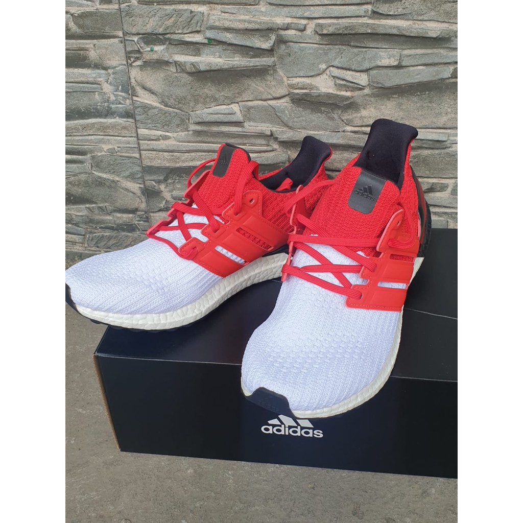 ULTRABOOST M