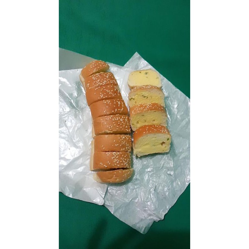 GARLIC BREAD / ROTI BAWANG / HOMEMADE GARLIC BREAD