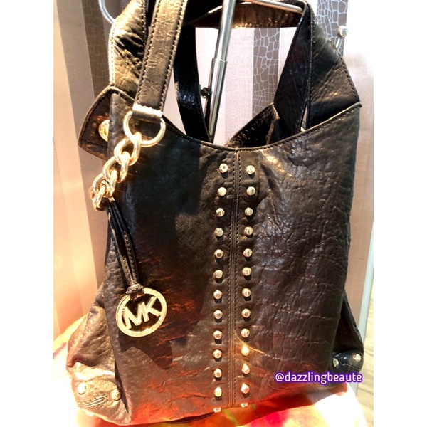 SPECIAL SALE MICHAEL KORS SLING BAG AUTHENTIC/ORI BLACK KULIT RANTAI /LOGO MK GOLD