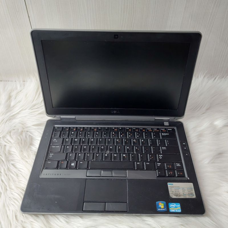 Laptop  Dell Latitude E6330 intel core i5 gen 3 Ram 4Gb hdd 300GBMurah Bergaransi