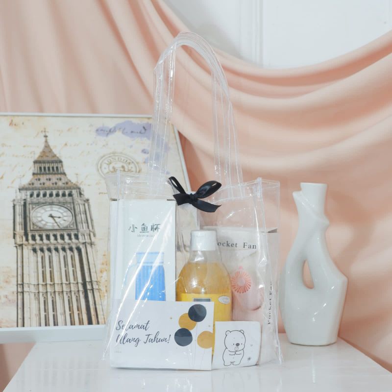 

HAMPERS TAS TRANSPARAN CEWEK COWOK KADO ULTAH/WEDDING/ANNIVERSARY/GRADUATE