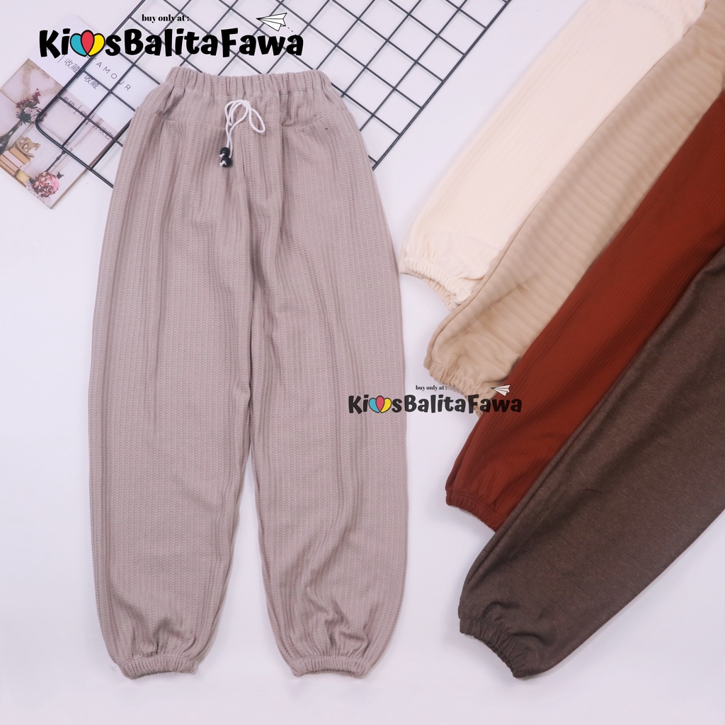 Jogger Molly Uk 7-8 Tahun / Joger Pants Anak Perempuan Laki Laki Grosir Murah Polos Celana Panjang