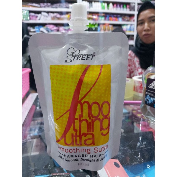 Go Street Smoothing Sutra 200ml