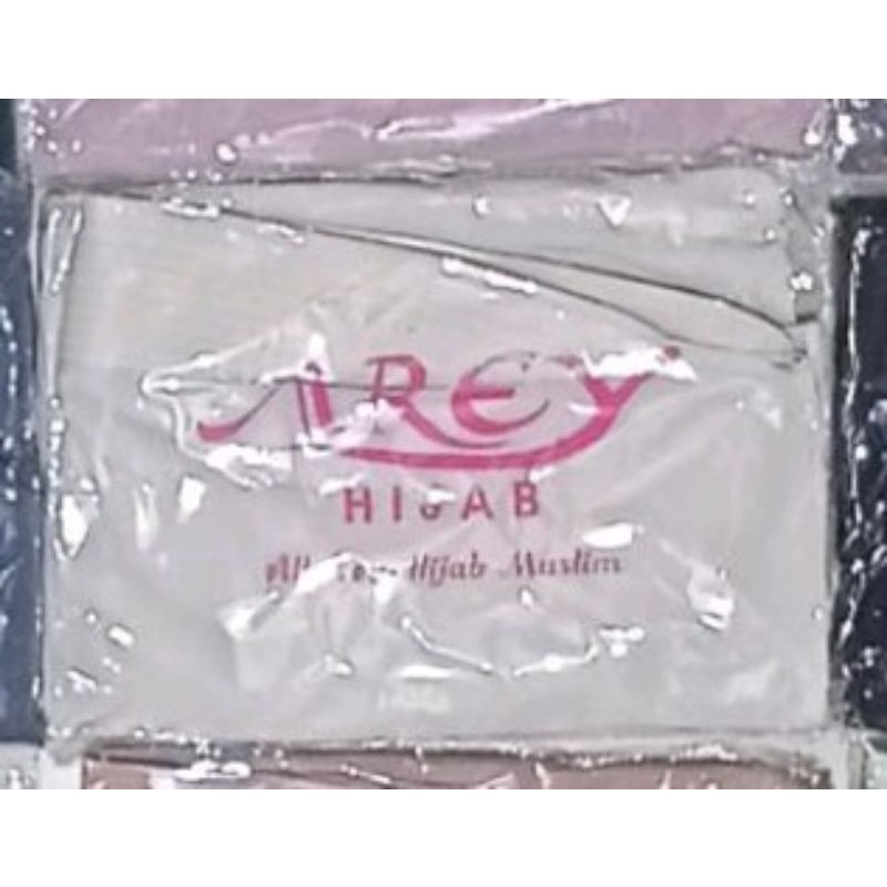 Jilbab Instan Zayyin By Arey-CREAM
