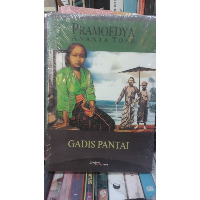 GADIS PANTAI