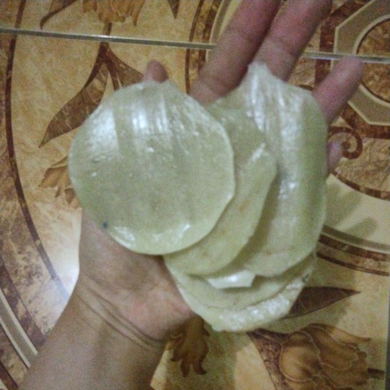 

kemplang mentah