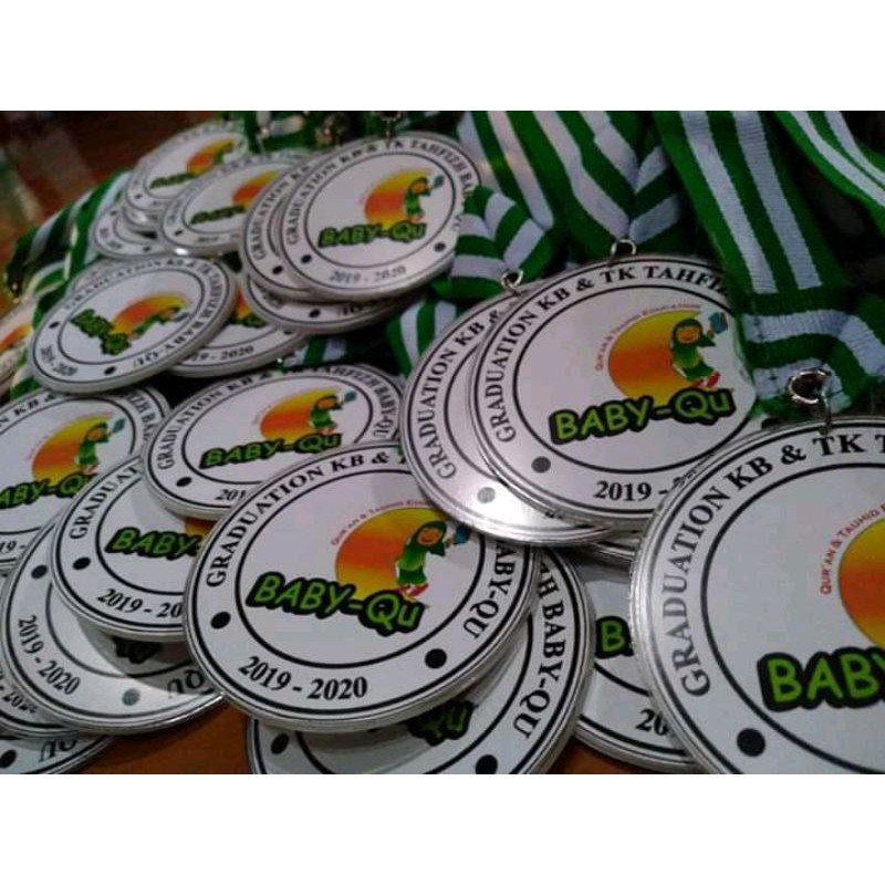 

MEDALI AKRILIK CUSTOM SATUAN