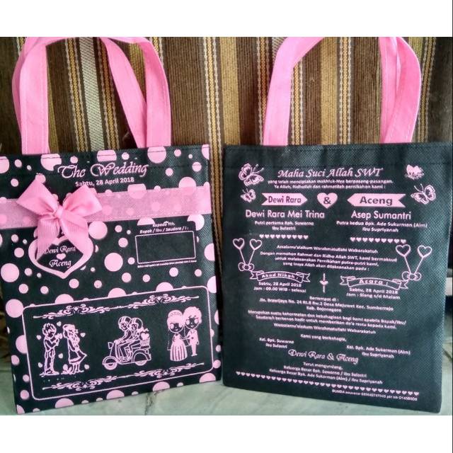 Tas Undangan Pernikahan Unik