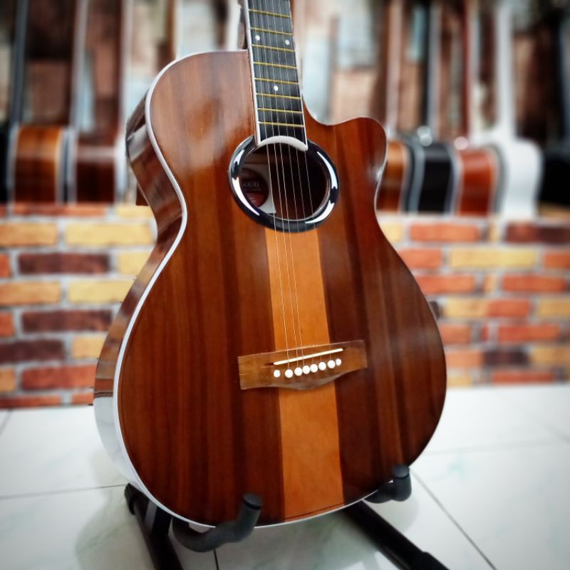 Gitar Akustik Custom Apx500ii Tanam Besi (Bonus Pik &amp; Kunci L)