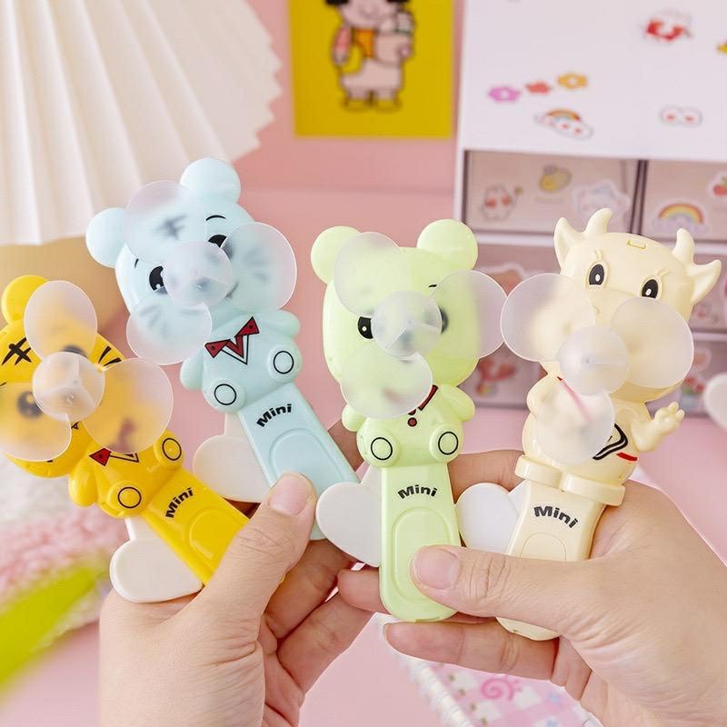 Kipas Angin Mini Tangan Manual Karakter / Mini Fan Manual