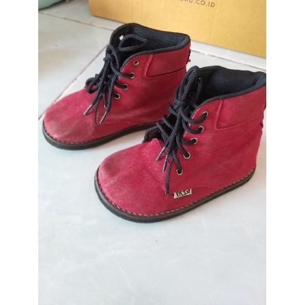 preloved sepatu boots