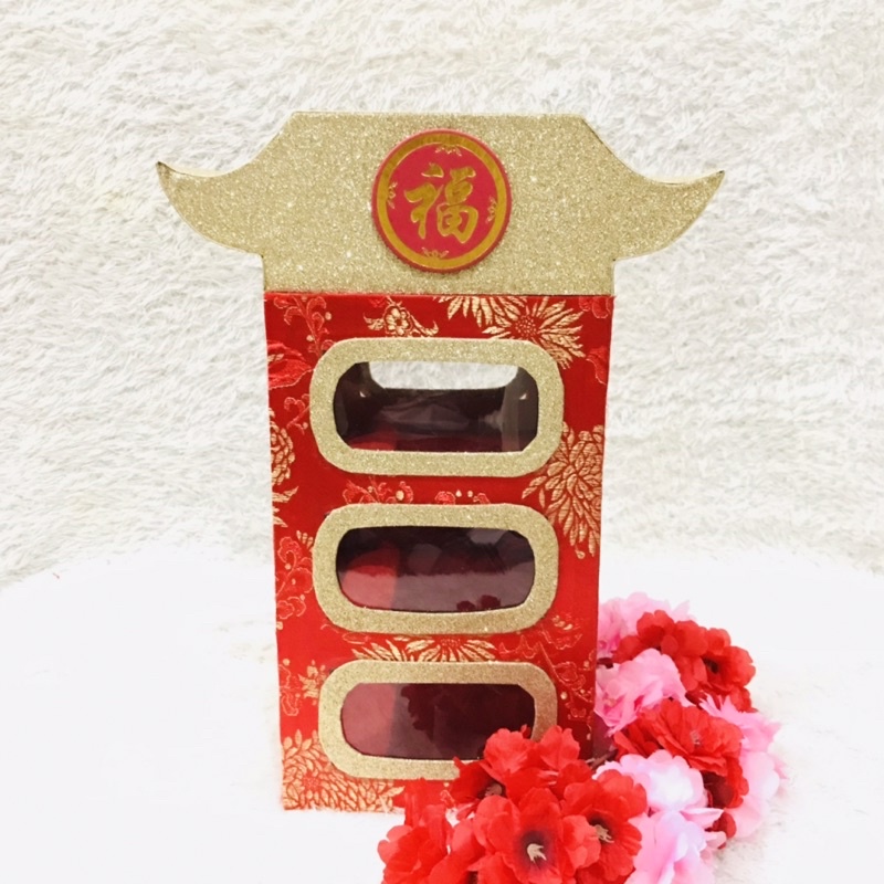 

Pagoda 3 tingkat / box imlek / parcel imlek / sanjitan