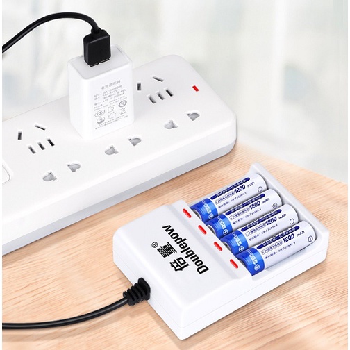 Charger Battery 4xAA / AAA TAFFWARE / DOUBLEPOW Charger Casan + 4 Baterai AA A2 1200mAh Rechargeable - DP-B02 / DP-U82