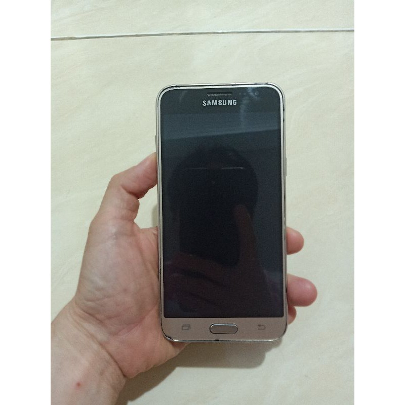 HANDPHONE SAMSUNG J3 2016 BEKAS BATANGAN