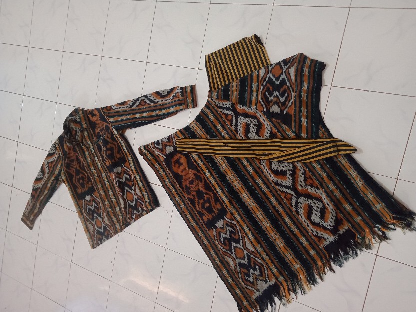 Set Couple Tenun Couple Catalinatenun Kemeja Full Tenun X Vesya Asmad