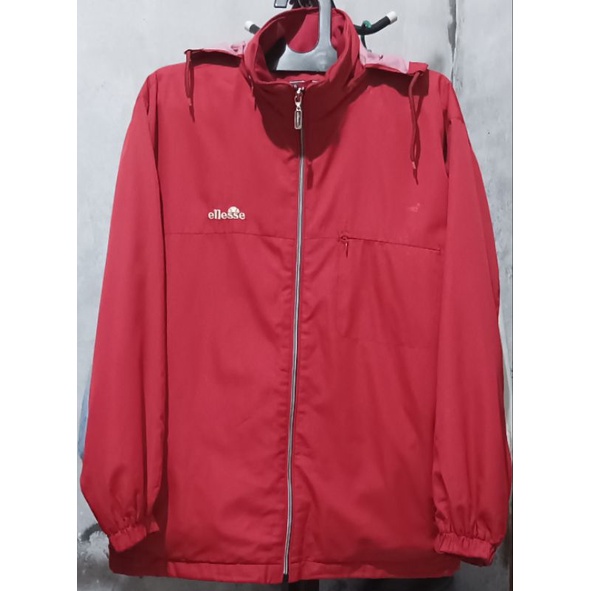 jaket ellesse bekas