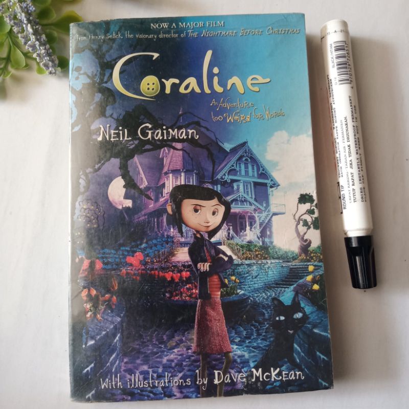 Novel Neil Gaiman Coraline an Adventure too Weird for Words Preloved Original English