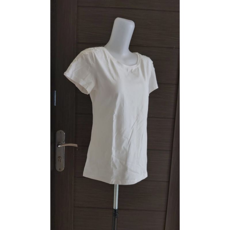blus putih bahu brokat preloved
