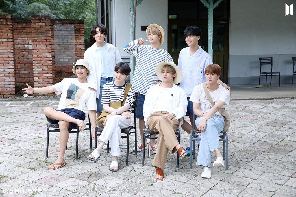 Box Mug Warna Strip / Garis