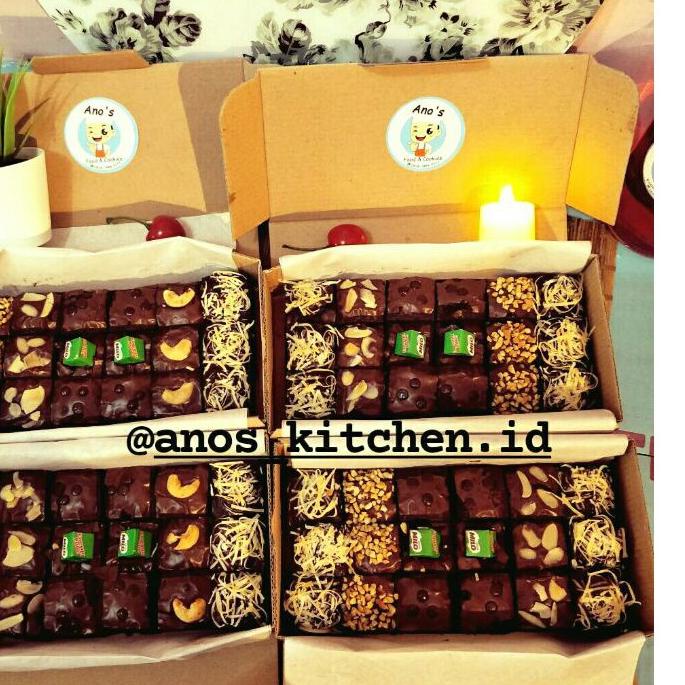 

Big Sale|SQ33|Brownies Fudgy Dark Cokelat Skat (Isi 18 pcs) (Produk Terbaru Hari Ini)