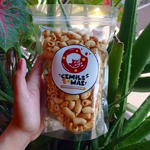 

Makaroni Bantat 75 gram Bumbu Rujak Pedas Manis Makroni Renyah 75gr dengan Cabai Asli Racikan Tradisional