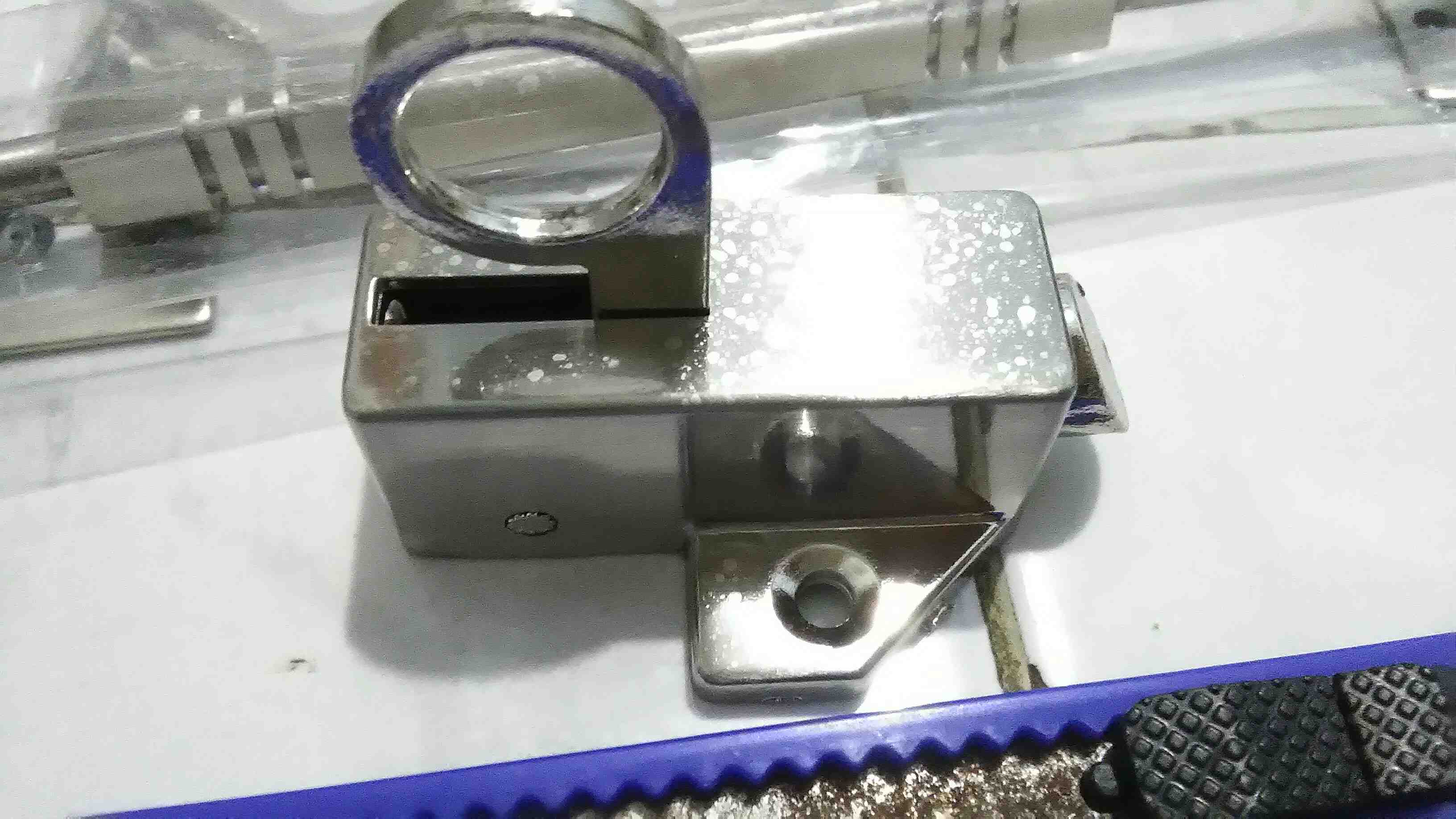 Slot Jendela/ Spring Knip/ Kunci Jendela