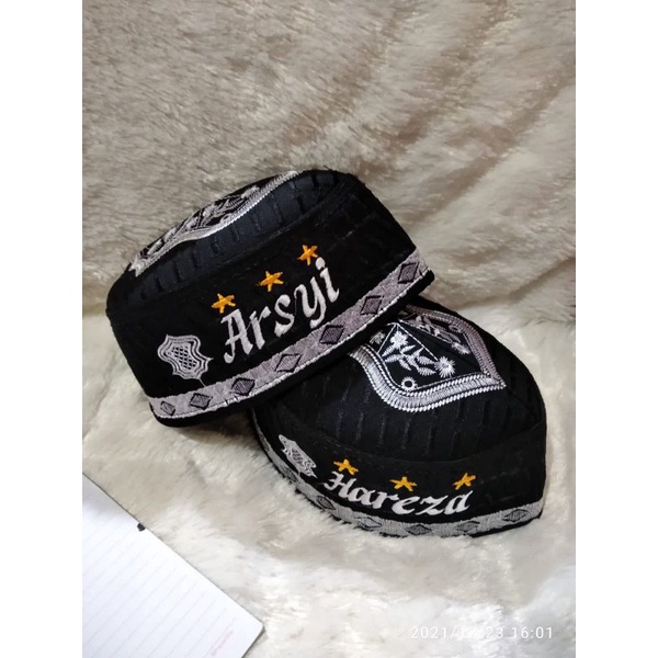 Terompah Silver Free Nama