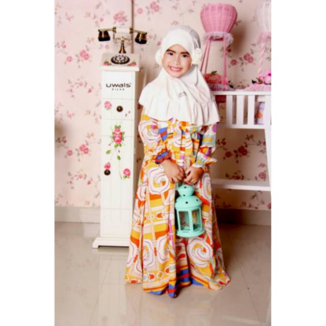 Gamis anak by Uwais Hijab Mischa Dress